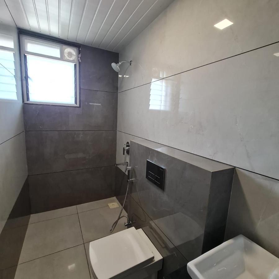 Hotel Grand Indu, 3 Star Kolhapur Bagian luar foto